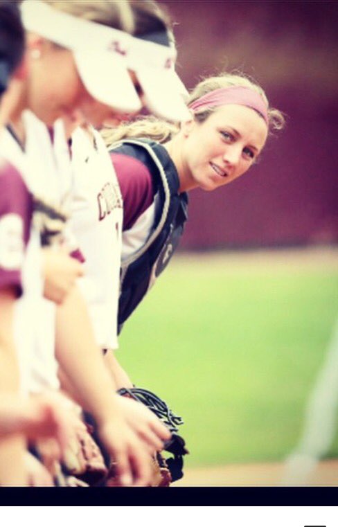 tayler_11's tweet photo. "Y'all got any pizza rolls down there?"🍕 #GAMEDAY #gocobras #moresoftball https://t.co/uYN5lPn2qL