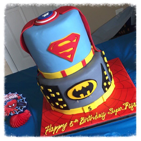 3TiersforCake's tweet photo. #superhero cake for a fighter through @IcingSmiles. #bakingadifference #bakingadifferenceinva #sugarangel https://t.co/Kalahg6MGc