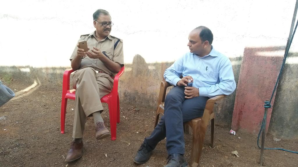 डग-झालावाड़
तिसाई सरपंच उपचुनाव में कालीबाई विजयी ,  496 मतों से अपनी प्रतिद्वंदी अनिताबाई को हराया , निर्वाचनअधिकारी ने सरपंच को दिलाई शपथ