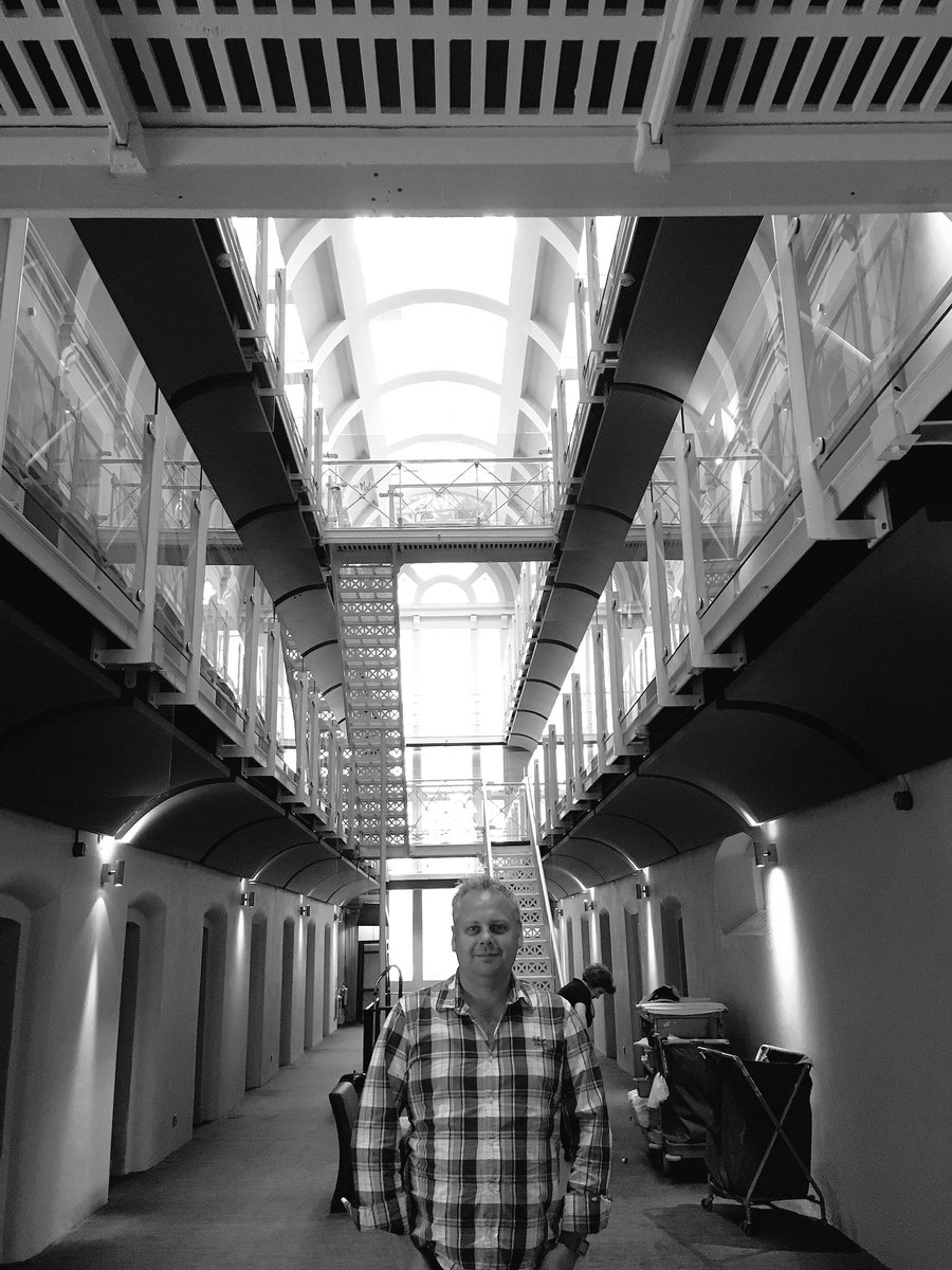 RebeccaMussell's tweet photo. @MalmaisonHotels @TheOxfordMal #sundaystopover in prison, but at least you serve great cocktails #oxford #SundayFunday https://t.co/ISBT9ReHTZ