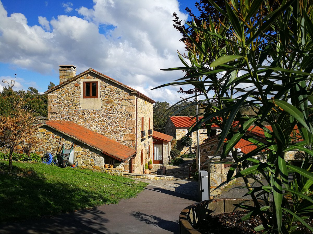 Primera parada de #elotrocamino el bonito hotel rústico de Lugar do Cotarino