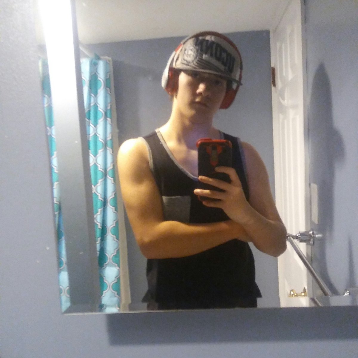 Reaperboyswag's tweet photo. #NewProfilePic https://t.co/XwmqM8CVgB