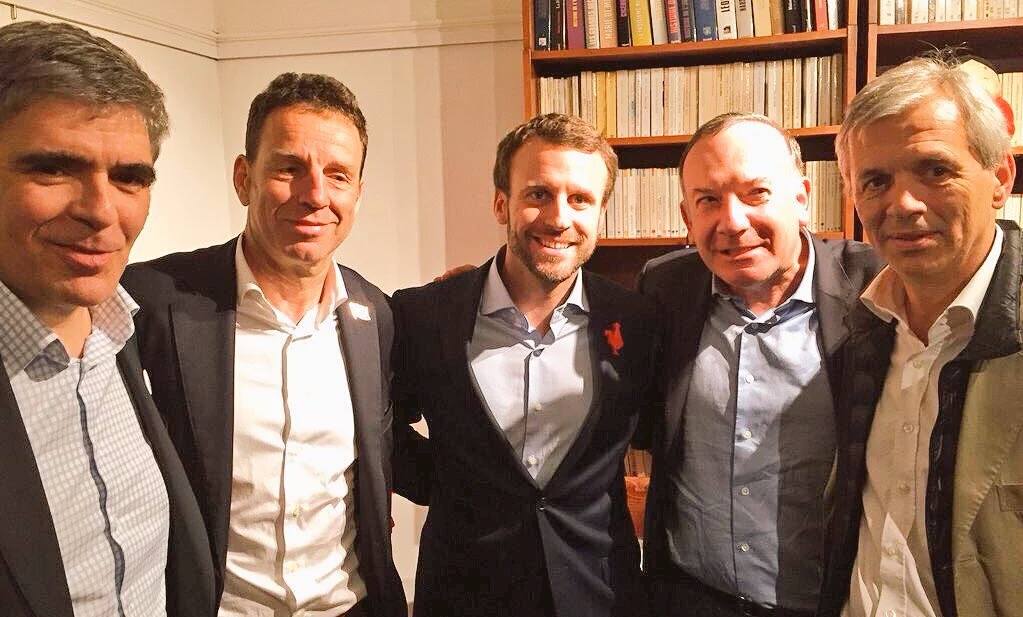 freeman791's tweet photo. @lepetitmacron @11CarredAs11 @Raje_lyon Dit le bankster... 😂😂#EnMarche #EnMousse #JLM2017 #JLMRennes https://t.co/gZqAVbj7Va