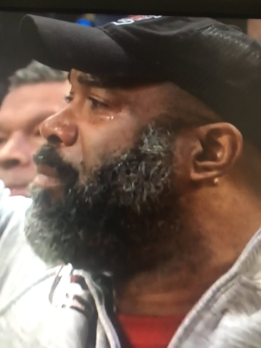 KMacMustDie's tweet photo. The Dolphins aren't the only team that can make @dariusrucker cry. https://t.co/eEdmxGEHdI