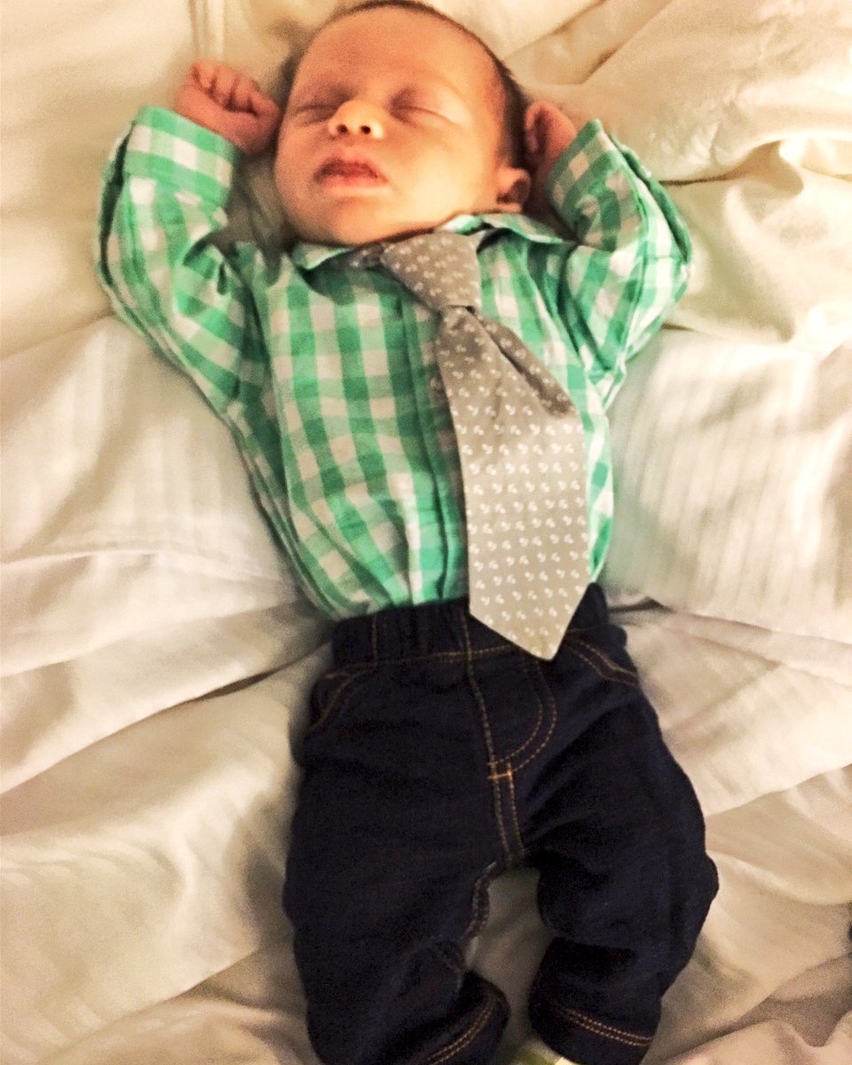 jesikatoney's tweet photo. Church wore out this lil man #ThatTie😂 #LiamGregory #LoveHim https://t.co/ZYXfDffhyw