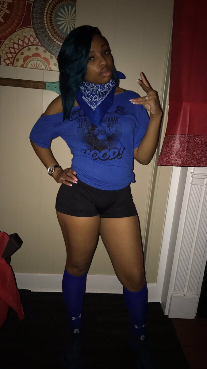 toxxicheir's tweet photo. No set tripping niggas know that I'm crippin 💙♿️ #Litback 🔥 #HoodGirlsEdition https://t.co/nZ546DasJG