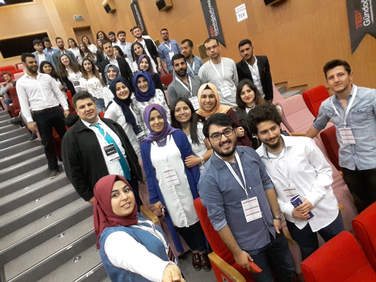 cugeptayfa's tweet photo. ÇÜGEP(Çukurova Üniversitesi Girişim Elçileri Programı) @TEDxGundogdu Etkinliğinde 25032017 https://t.co/en936wlW7G