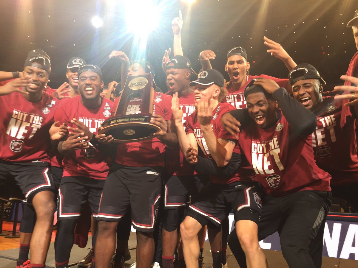 GamecockMBB's tweet photo. VICTORY!!!! #FinalFour https://t.co/3OPb7YxCLz