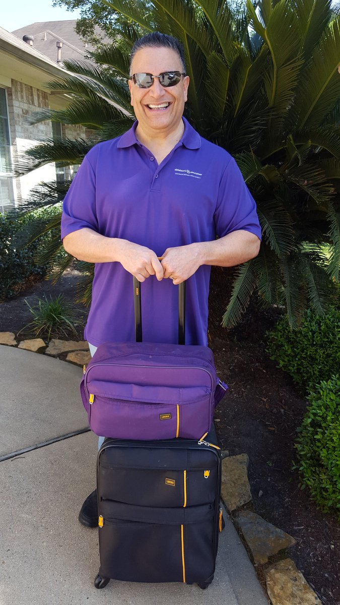ConnieAssiff's tweet photo. #ThisSmileRepresents an #Alzheimer's #Advocate @SOMUANO61 @alztex going 2 DC 2 #ENDAlz @ #alzforum
#IHaveBeenThinking how Gr8 U R! #proud https://t.co/Uec3CBtDDv