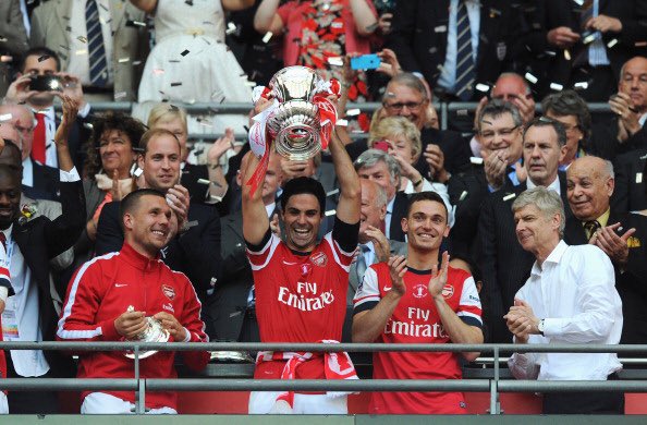 Happy 35th Birthday to former Arsenal Captain Mikel Arteta!    