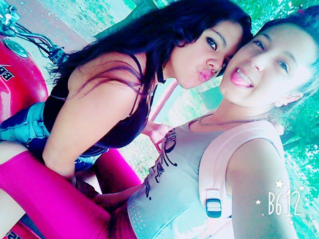 lamilucortez's tweet photo. La Extrañoo :( https://t.co/GReGC3OXkz