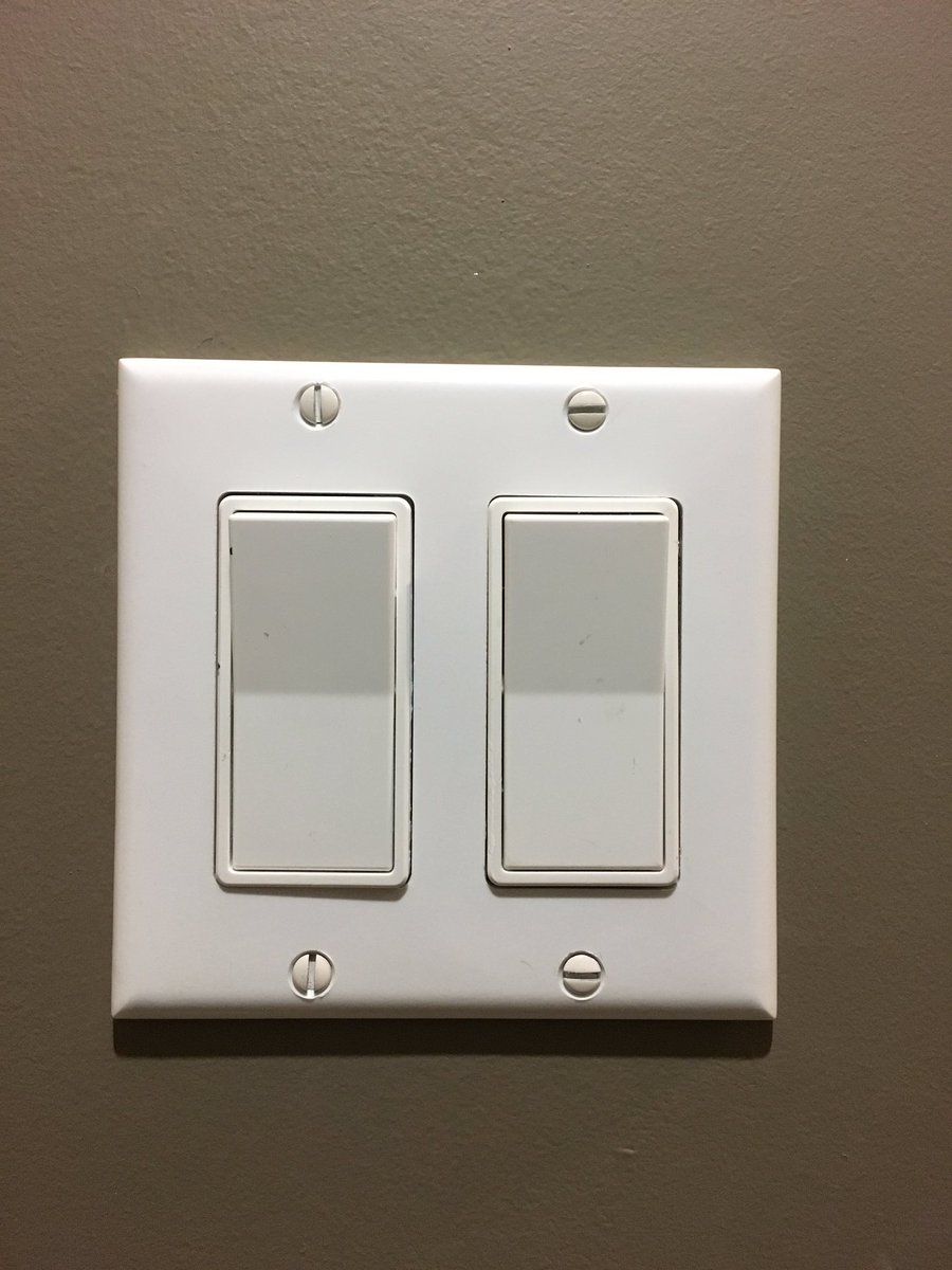 MdMcLean1's tweet photo. Screws straight up and down?

Or

Screw cross ways?

#ScrewChat https://t.co/xk6mlTBB6k