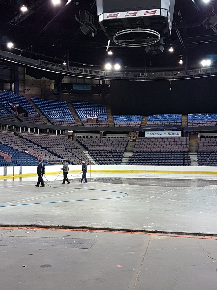 Tappel3's tweet photo. So it begins! #iceguys #fwmcc @CurlingCanada https://t.co/Bi9kaKHPEd