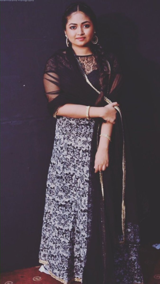 thooyavan1's tweet photo. Not just a pic! I It's an epic! @ShaalinShalu chanceless beauty! Indian Monalisa😍😍😍😍👌👌❤❤😍😘😍😍💓 https://t.co/XnLAYHtsQb