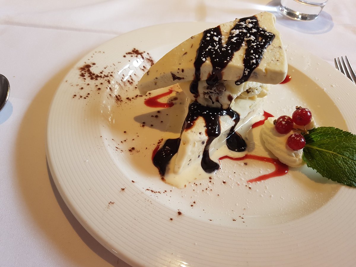 michaellfox's tweet photo. Thank you @BartellasDining for making my mums mother's day special Excellent food and superb service. A msssive thank you to everyone https://t.co/oATygpqdhP