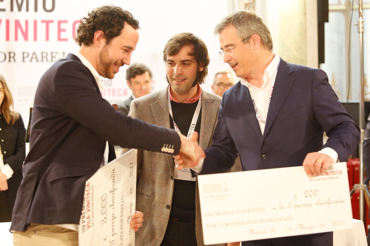 vilaviniteca's tweet photo. ¡Felicidades a los ganadores del 10º Premio Vila Viniteca de #cataporparejas! https://t.co/EOvQVhlvuG https://t.co/EenR1tD7Um