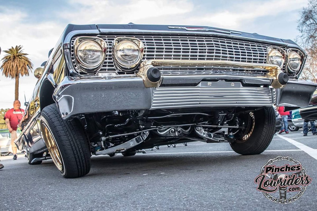 pincheslowrider's tweet photo. #pincheslowriders #lowrider #lowriding #carshows #impala https://t.co/kpBL302wgC