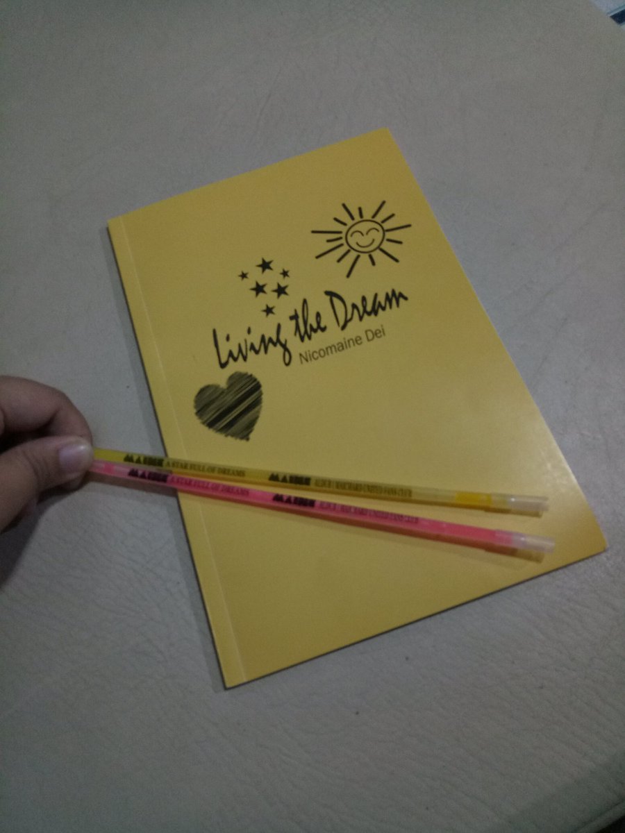 jojojocacaca's tweet photo. Yiiieeee got my souvenir from @mainedcm 's birthday party last week!!! 😍💕💖❤💘
MAINE MEGAicon
#MaineAt22UnityEvent https://t.co/e8ujReHFif
