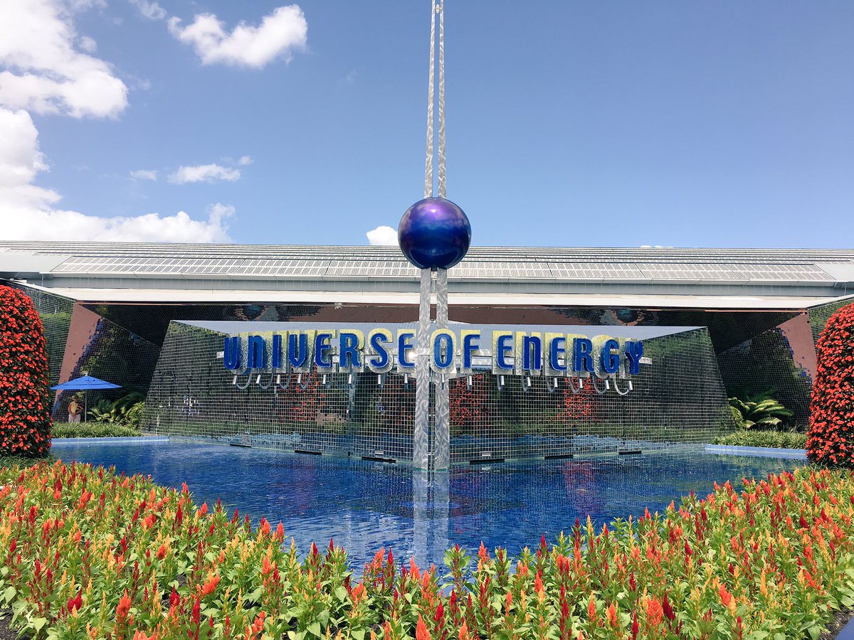 GatorAndrew's tweet photo. When you only have a couple hours to stop by #Epcot, you have to stick with only the best attractions. #EllenForever #37Minutes #StupidJudy https://t.co/CCiZqRjNtn