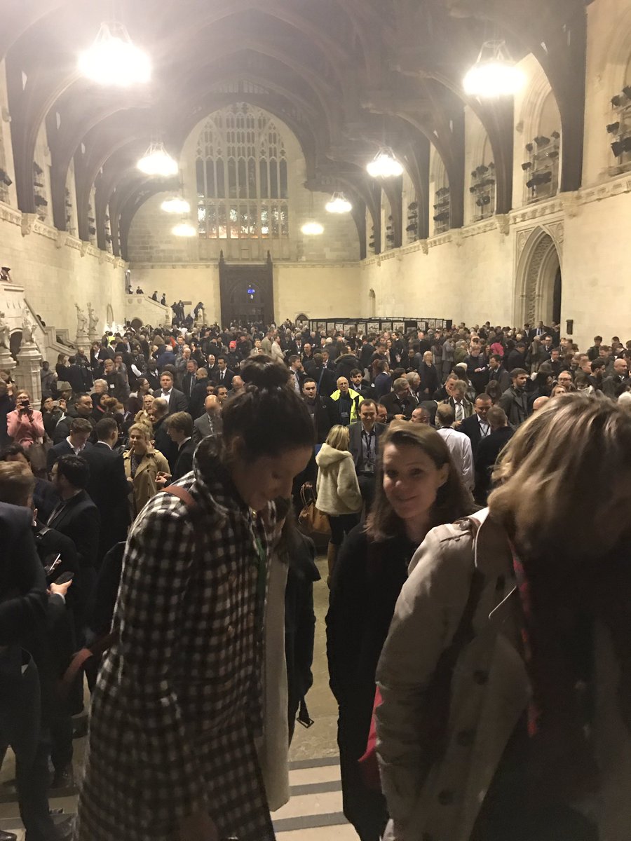 TellMamaUK's tweet photo. Let us remember some of the pictures that moved us last week. #Londonerstogether https://t.co/UcGCABgx1L