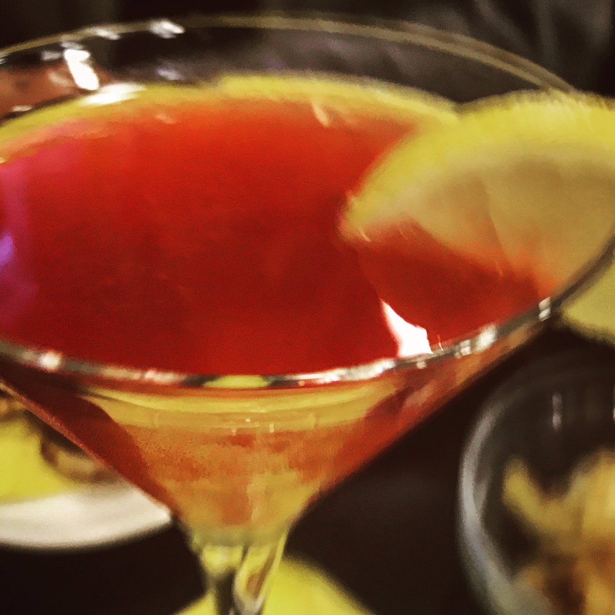 meyanderings's tweet photo. Ode to the weekend 🍸🍸#mondaybluesalready #cosmopolitan #blurry #satc #lifeinrome #mydailyrome #travelblog https://t.co/WXWA7ttfoz https://t.co/n5PXGNaAHz