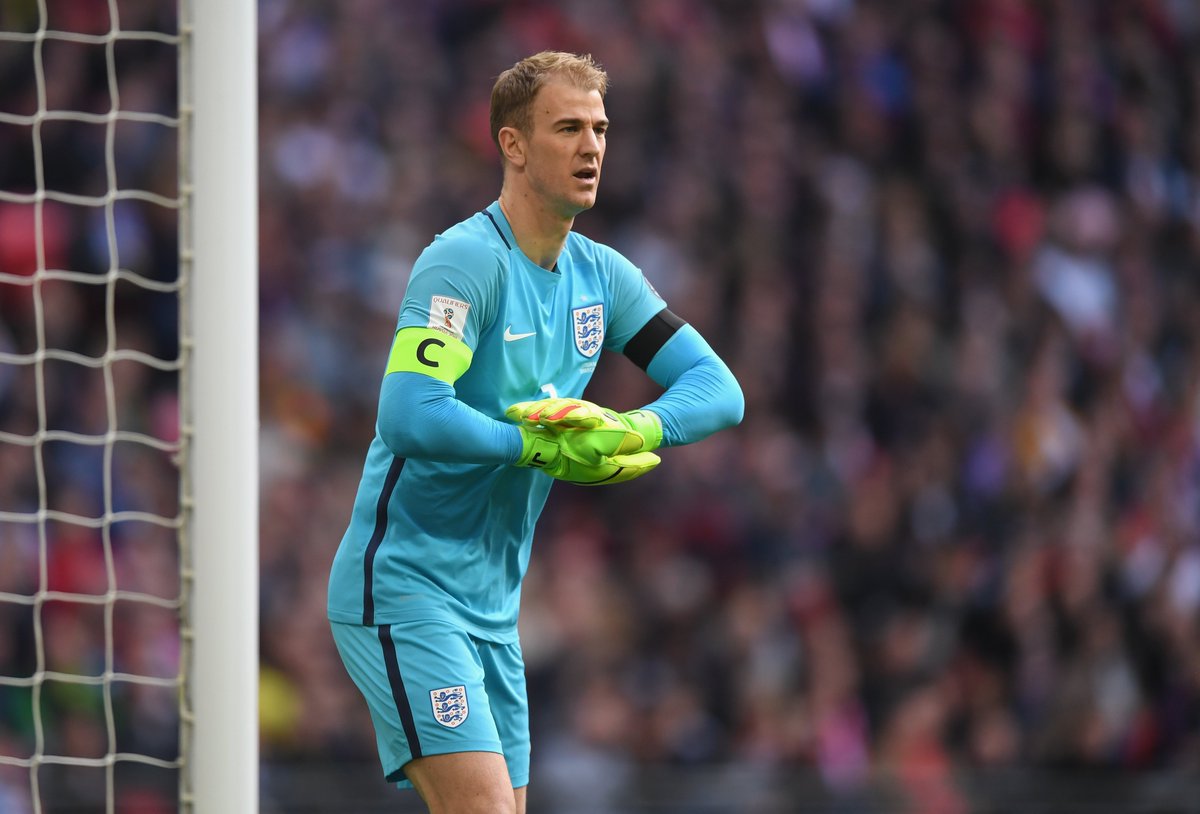 Squawka's tweet image. England have now kept six consecutive clean sheets in World Cup qualifiers.

Their best run since 1989.