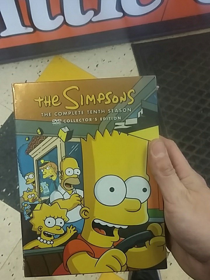 ThisIsGoodGood's tweet photo. Just went to goodwill and picked up @TheSimpsons season 10 for a buck! #18dollarsoff #goodstuffforcheap https://t.co/Bzasu7Gzo3