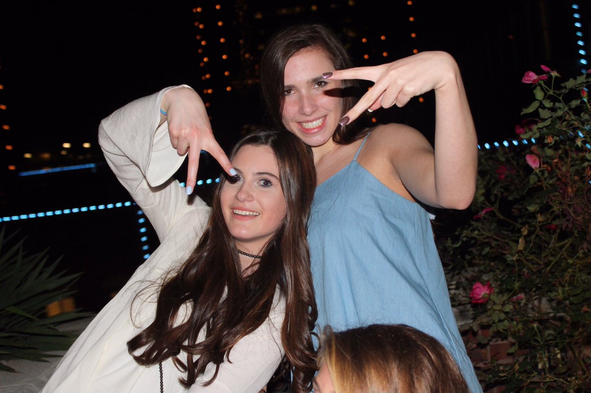 sarahamosson's tweet photo. yay for 16!!💖🎉 https://t.co/xF97JexRTd