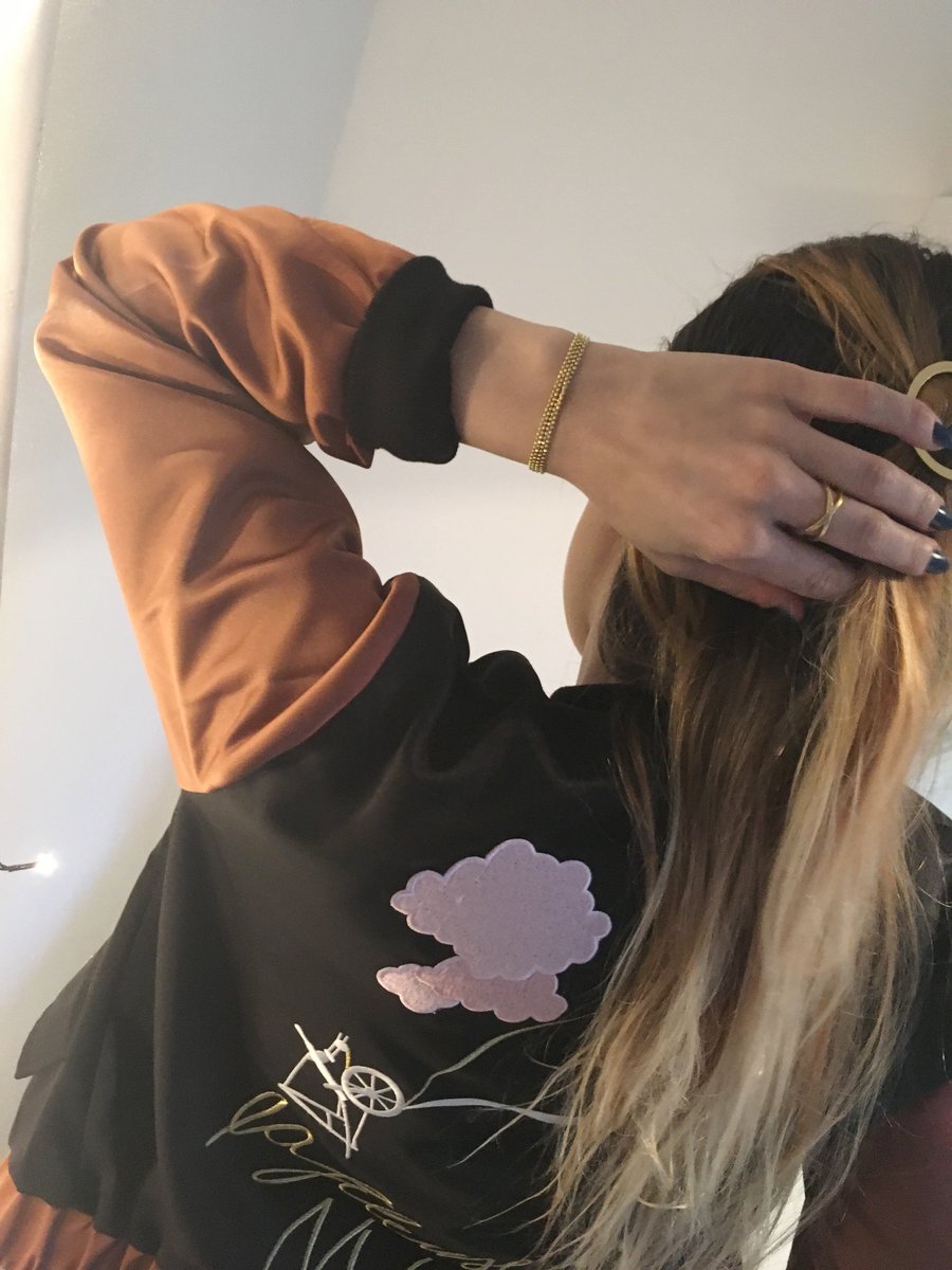 siljefvarda's tweet photo. New stylings - with my favourite designer #stinegoya. #jewelry #stylist #hvisk https://t.co/sJrlnyG4ig https://t.co/1r1ymq4Arv
