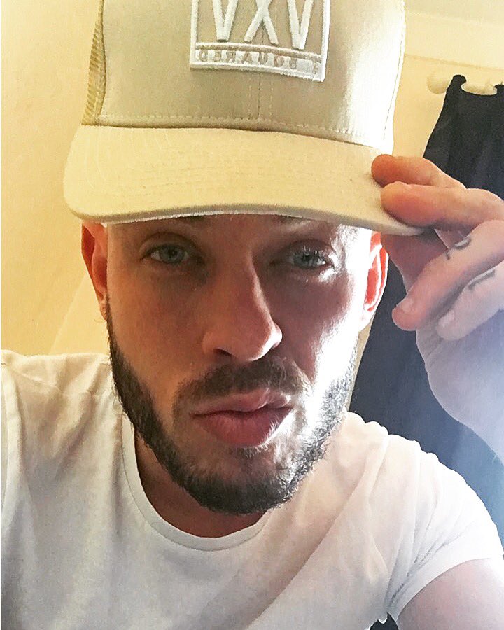 LeeLee_Stuart's tweet photo. @5SquaredApparel Days 🔥🔥
Not a Fan of Sunday's but I'm Rocking my #5squaredapparel Cap 🙌🏽 #yesyes https://t.co/bUfgTNT7bN
