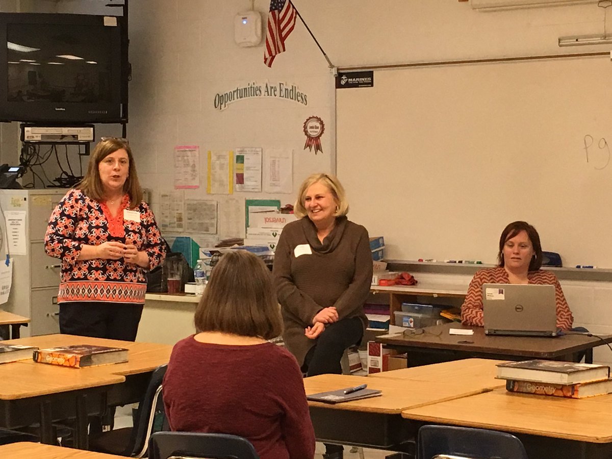 emcnair1's tweet photo. Another FCPS Librarians dream-team! Great share on inquiry innovation at the FCPS librarians inservice #leadersinthework @wtwlib https://t.co/lgaRj7Op9C