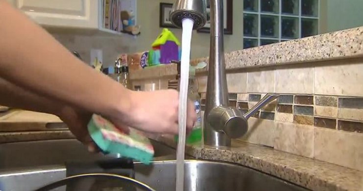 City of Pembroke Pines water does not meet standards of health department bit.ly/2nUwTSR https://t.co/t9n8VF3ZjK