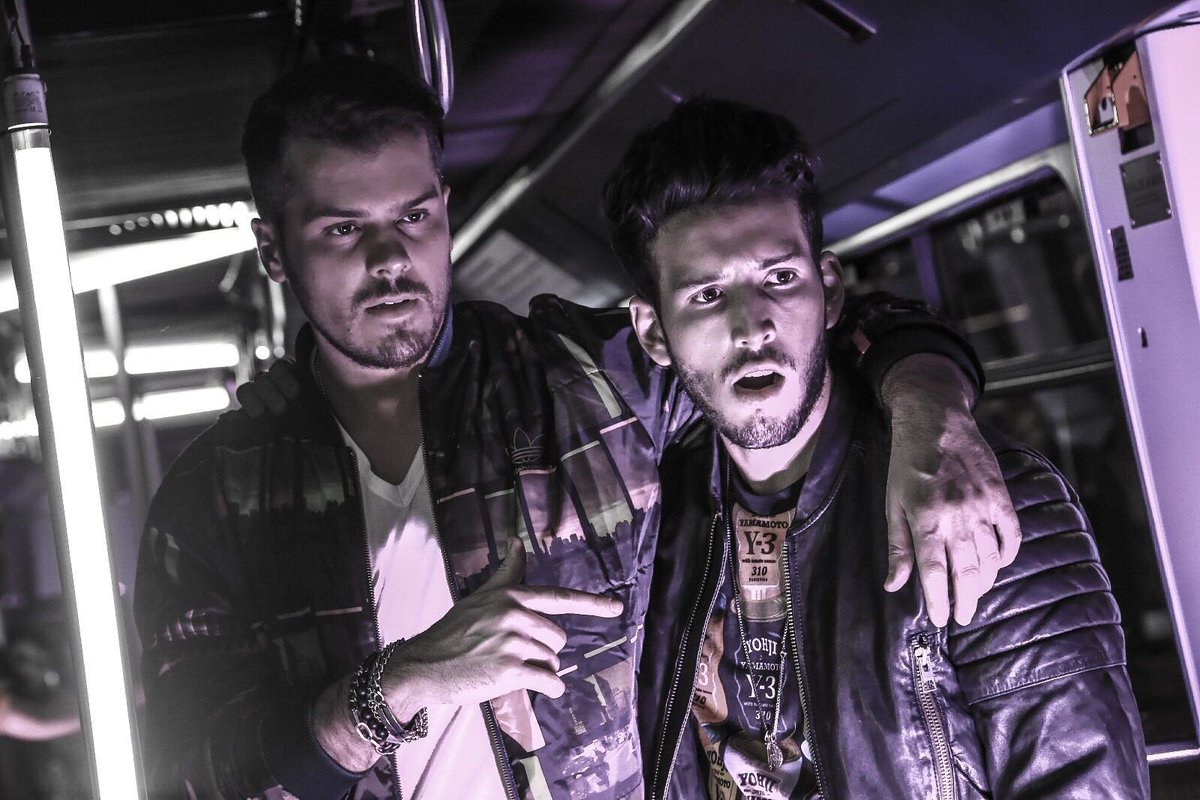 Só porque eu tenho os melhores fãs do mundo revelo aqui um pouco mais de YA YA YA /NEW VIDEO. Aqui com o Bro <a href="/sebastianyatra/">Sebastian Yatra</a>
Fiquem atentos!