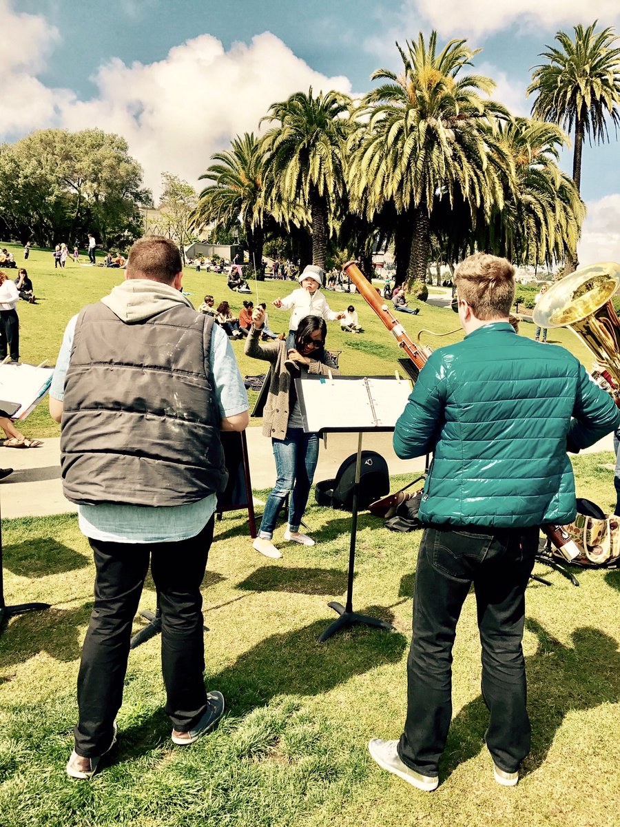 nomad_session's tweet photo. One of our favorite conductors π
#DoloresPark #SanFrancisco #windoctet https://t.co/xsiVAxSMkE