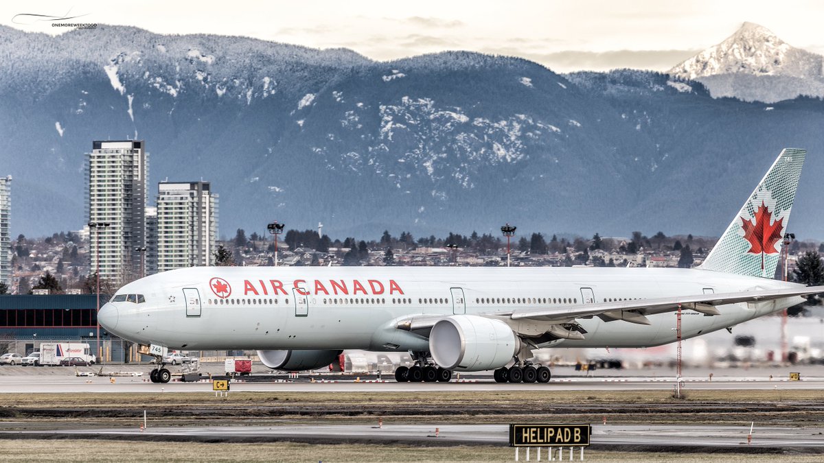 AlvinMann's tweet photo. I've started an aviation-themed Instagram account! If you're an #avgeek or love #planespotting like me, have a look! https://t.co/l4B7Tx9bb3 https://t.co/K0LAsoLrn9