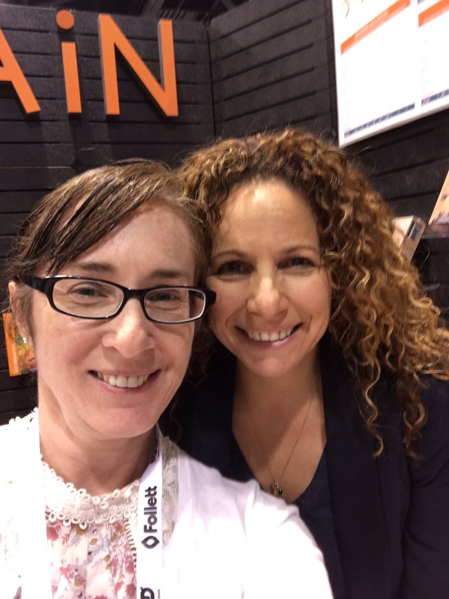 JenniferSicard1's tweet image. #writebrain my new love @MeredithSLynn thanks!  #empower17