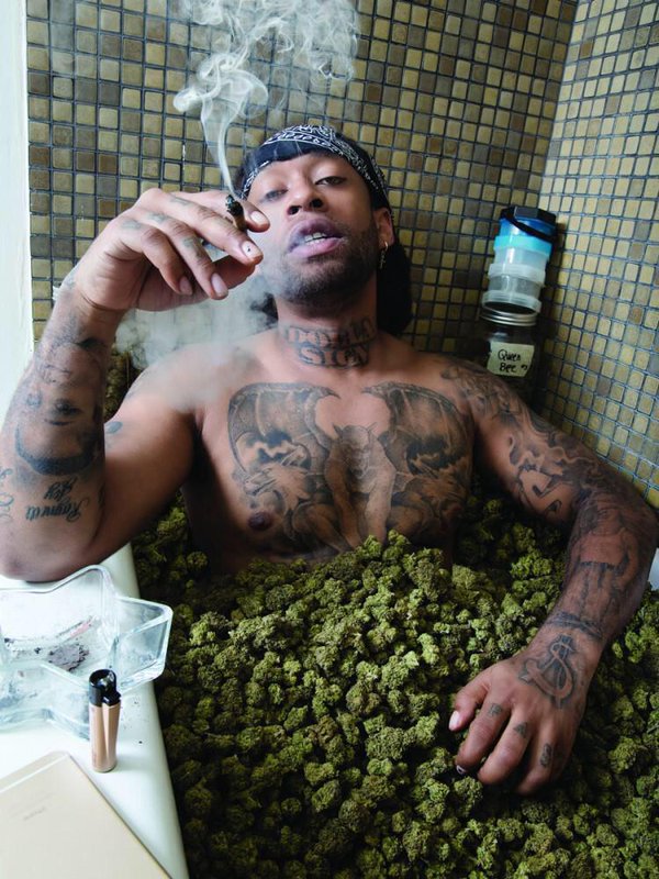DankPost's tweet photo. "Where do you see yourself in 5 years"

Me : https://t.co/dOeFZ5DG81