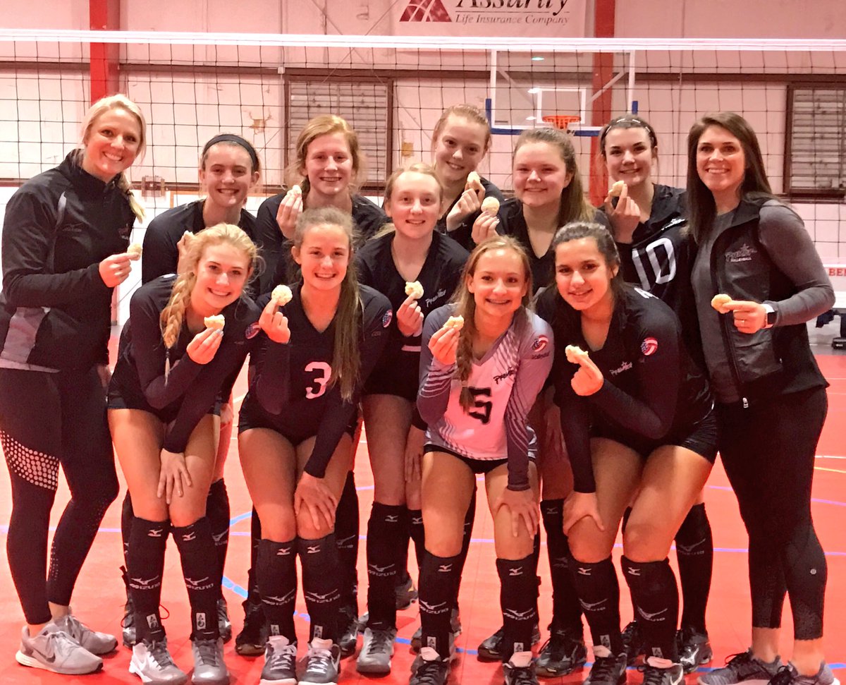 Premier_15Gold's tweet image. #15Gold finished the weekend 6-0! Way to commit and represent girls! #staytocourse #PremierStrong