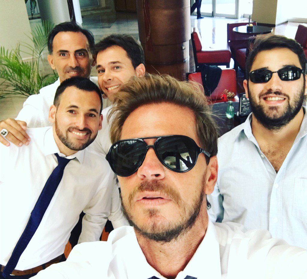 FansVignolo14's tweet photo. Linda Banda !En @SanMartinWeb Vs @BocaJrsOficial En San Martín! Por @eltreceoficial .A La Noche Pasión Por El Fútbol! https://t.co/CKVXXnACsL