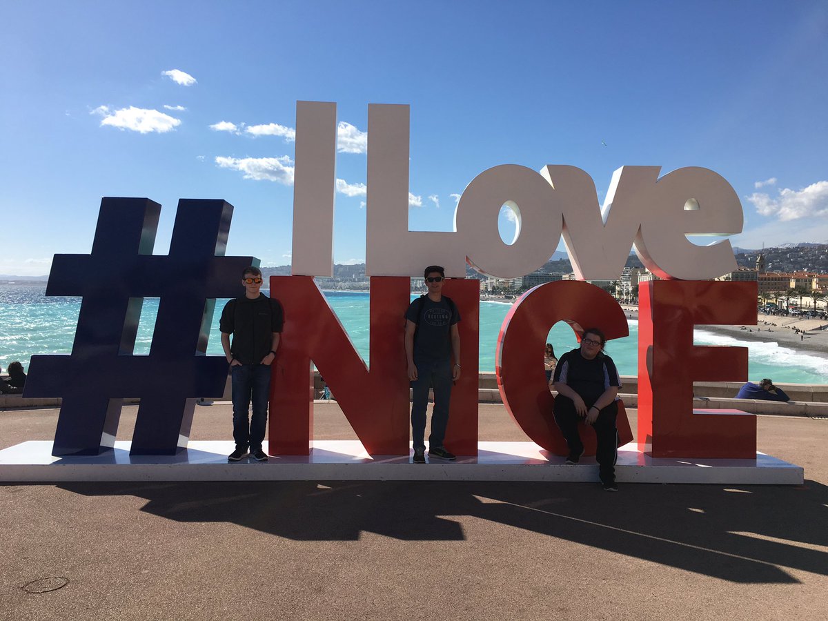 cmmonzingo's tweet photo. 2nd stop:Nice is nice! Beautiful! Even saw Michael Jacksons look-a-like!
#AvonTakesEurope https://t.co/zOgZOoCrzx