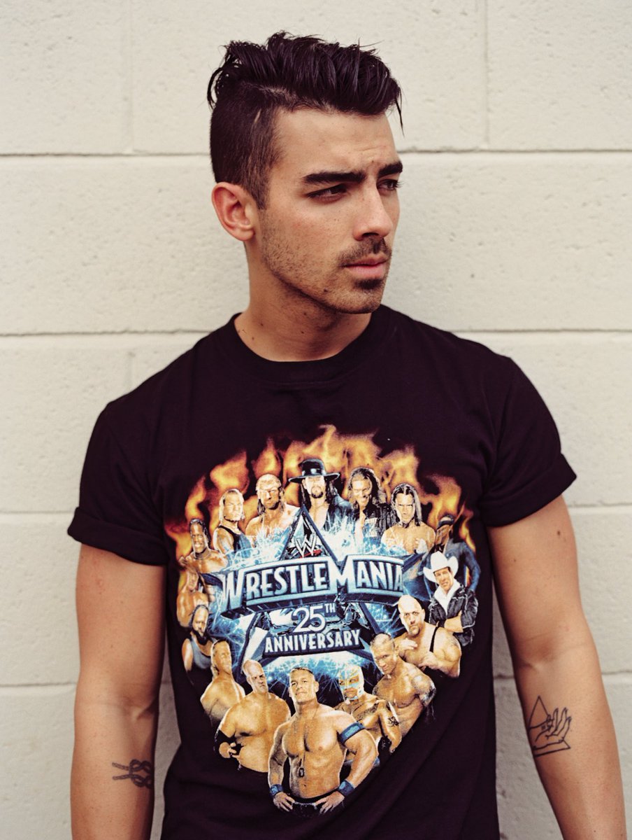 JonasThrowbacks's tweet photo. https://t.co/ERvzBdniJE