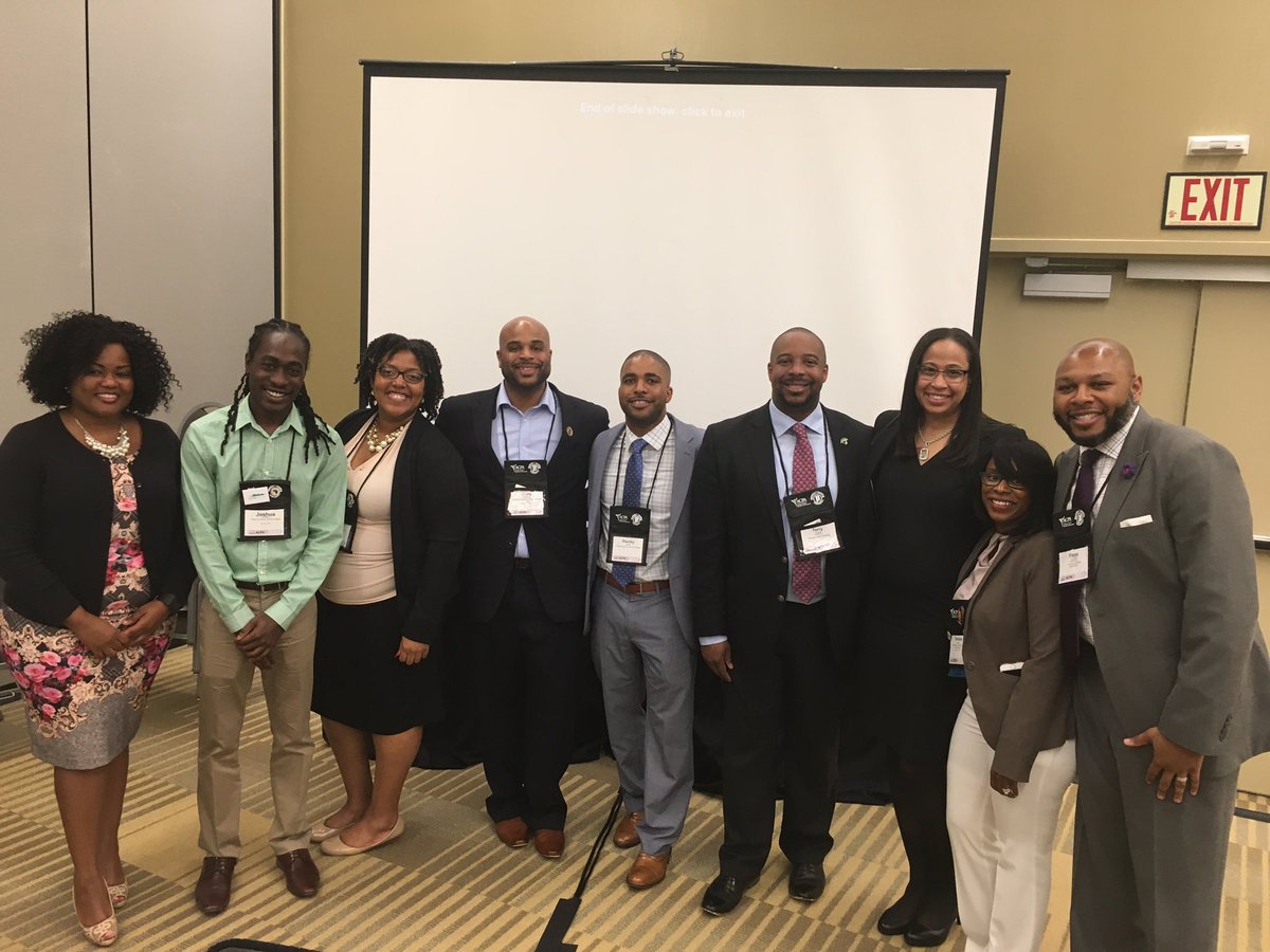 EMR1913's tweet photo. The PAN Summit Faculty #PANSummit17 #ACPA17 #InThePan https://t.co/EQht9Uxqgp