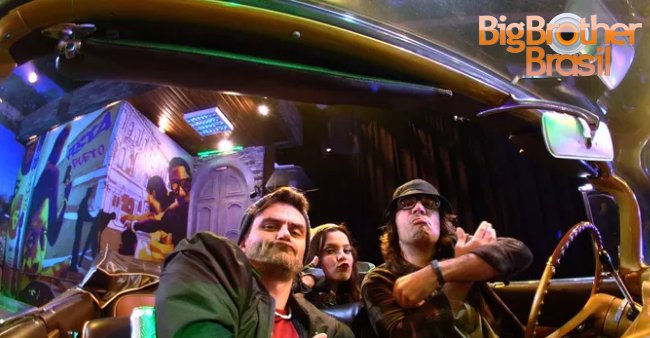 ValCarvalho01's tweet photo. Olha a selfieeeeee! 📸 https://t.co/pYPMqGOsEQ #BBB17 #RedeBBB by #tuiitou via @c0nvey https://t.co/mdydjvepYM