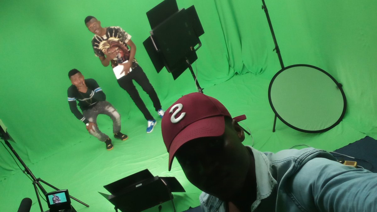 PiddeMontana's tweet image. #kazini