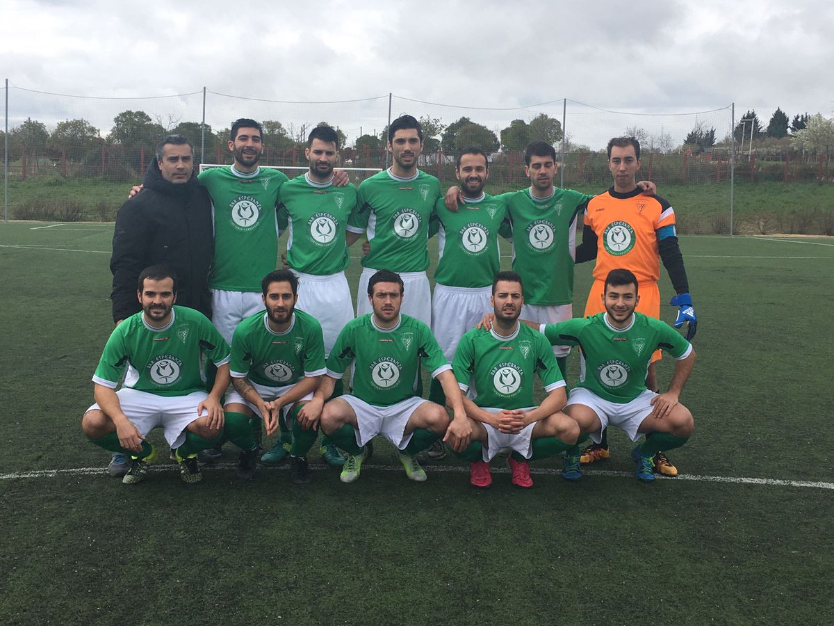 EDAlmudena's tweet photo. Vigesimo segunda alineación del equipo aficionado de @EDAlmudena @FutMadrid @RFFM_oficial  #PrimerEquipo #VamosAlmudena a por el ascenso. https://t.co/S9ULprzZLM