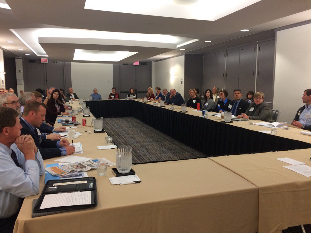 AMWA_water's tweet photo. Water utility leaders discussing key issues facing drinking water systems at AMWA spring conference #2017WPC https://t.co/8MspFZpqca
