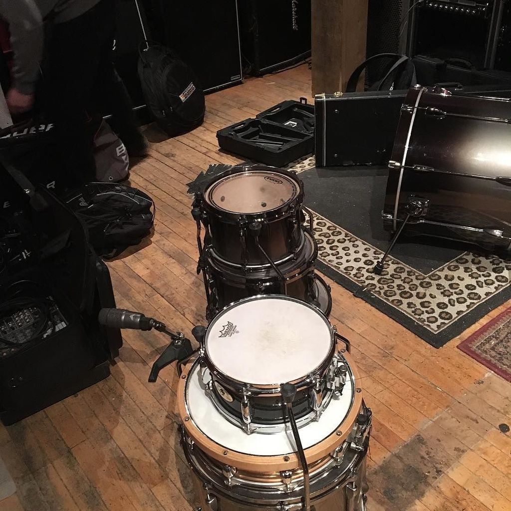 Packing up to go do the live stream. See you guys soon! #livestream #playinggod #schecterg… ift.tt/2n7JqyC