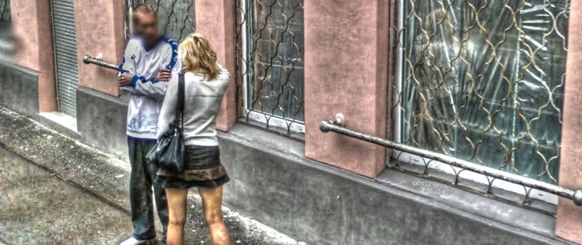#LercioStory, Fa 33 km a piedi per vedere la ragazza: il web si commuove e gli paga una troia