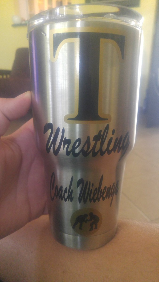 TCOASTWRESTLING's tweet photo. Thank you wrestlers and parents for the great gifts! https://t.co/rDCrHI2APz