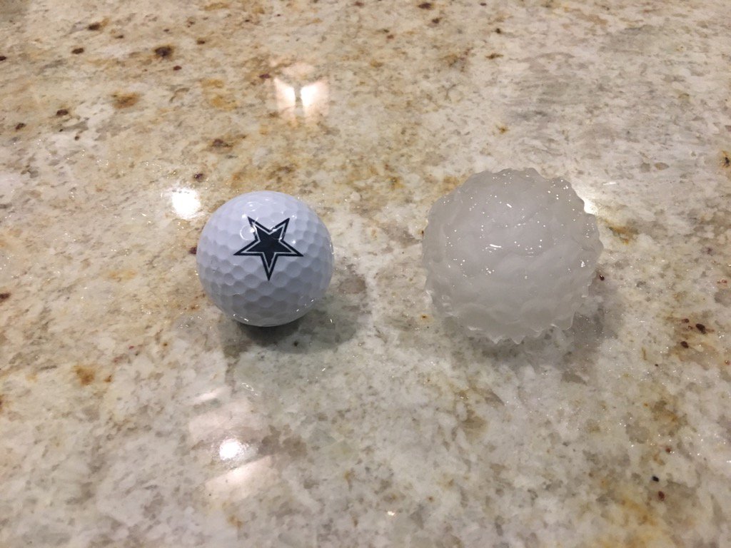 Zachary_A_GoGo's tweet photo. @wfaaweather this is In Frisco near 423 and Stonebrook Pkwy. https://t.co/ZEG35nDnGz
